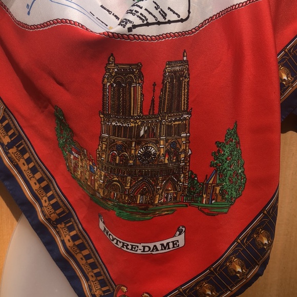 LAHMY SCARF PARIS FRANCE LANDMARKS souvenir EIFFEL TOWER NOTRE DAME VTG - Picture 3 of 16